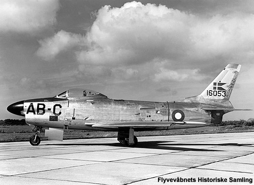 NorthAmericanF-86DSabre