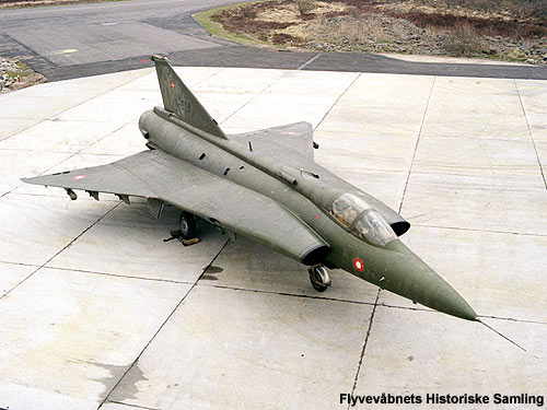 SAABF-35Draken