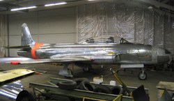 T33-SKR-maj04